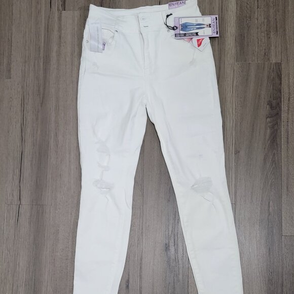 Enjean White Distressed Jeans - Picture 1 of 11